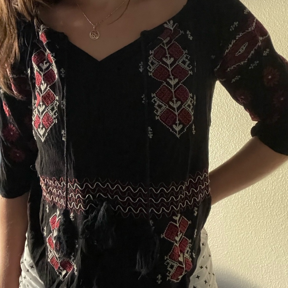 Blouse - Picture 3 of 4